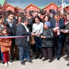 112 familias recibieron las llaves de sus nuevas viviendas en Porvenir.