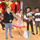 Se eligió pareja que representará a Magallanes en Campeonato Nacional de Cueca adulto .