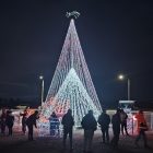 Este jueves se encenderá el tradicional árbol de Navidad en sector del obelisco de Porvenir