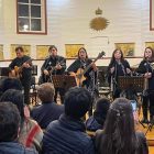 Porvenir celebró el Día de los Patrimonios con emotiva Retreta Patrimonial en la Iglesia San Francisco de Sales